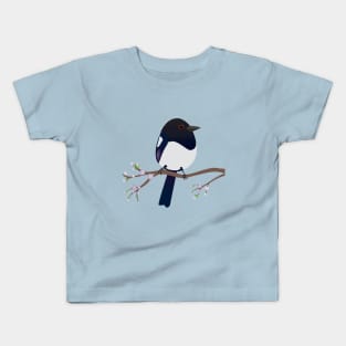 Cute egg shaped magpie Kids T-Shirt